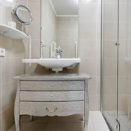 Luxury 2bed 100m2 Centre With Terrace Luxembourg