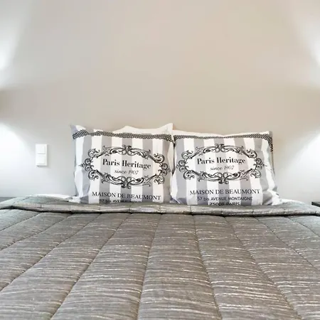 Luxury 2bed 100m2 Centre With Terrace Appartement *
