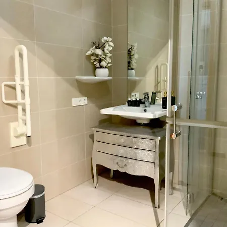 Luxury 2bed 100m2 Centre With Terrace Appartement