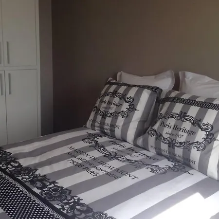 Luxury 2bed 100m2 Centre With Terrace Appartement *